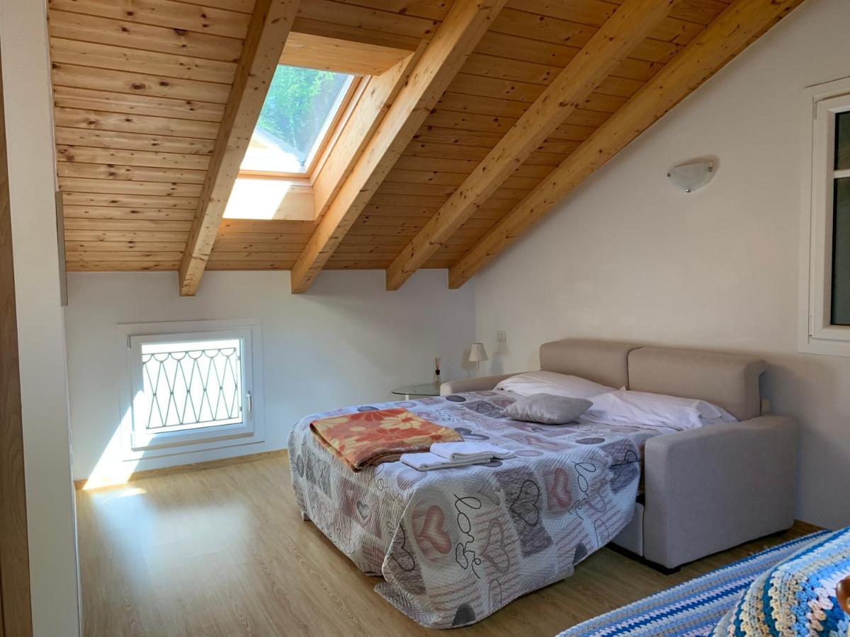 Al Castello Apartment Dervio Luaran gambar