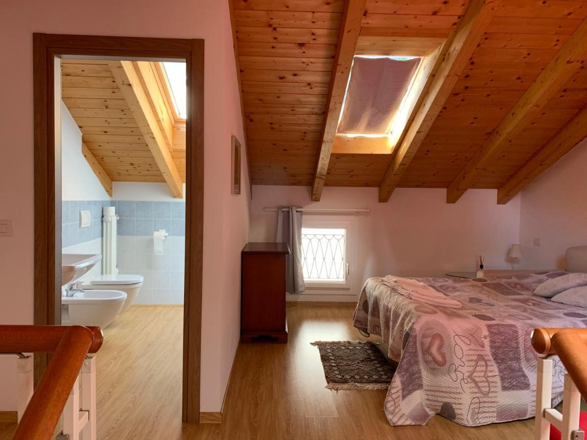 Al Castello Apartment Dervio Luaran gambar